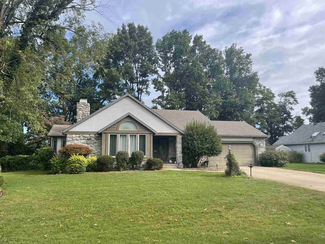 30069 Cobus Dr - Photo 1