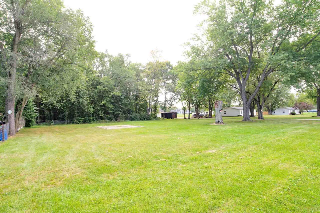 57640 Oakside Avenue - Photo 1