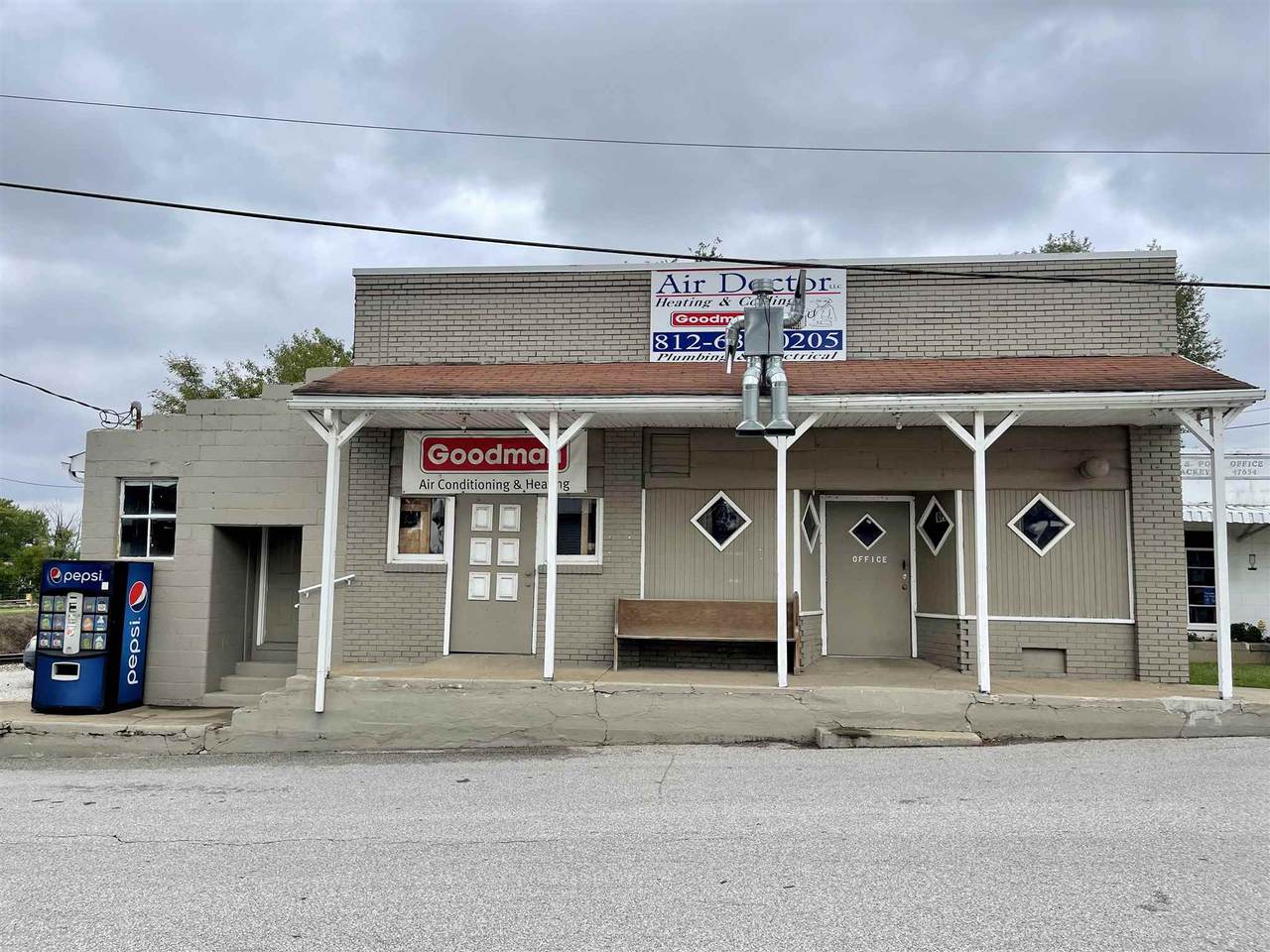 9458 Main Street - Photo 1