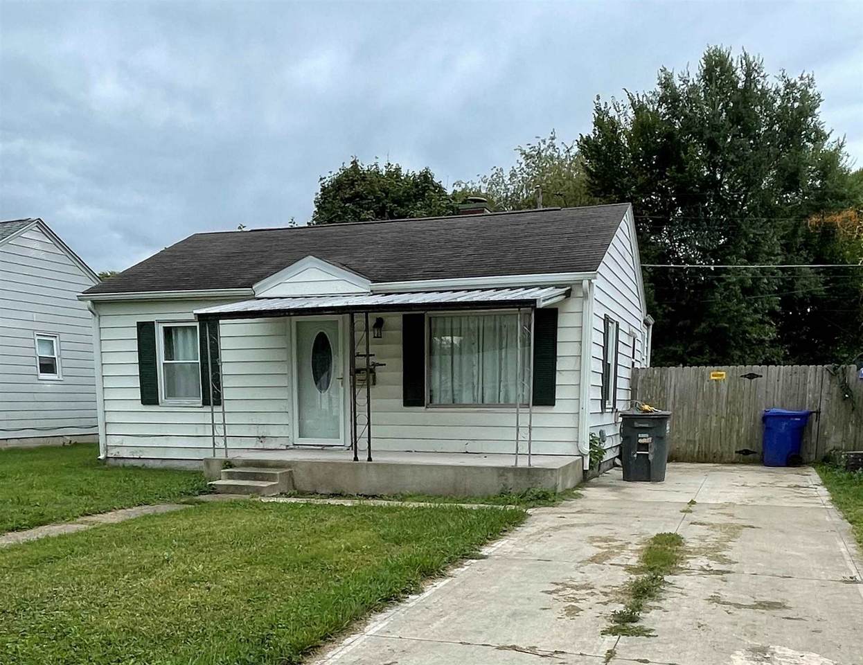 1415 North Street - Photo 1