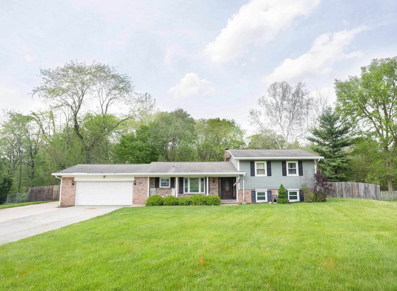 3122 Carriage Road - Photo 1