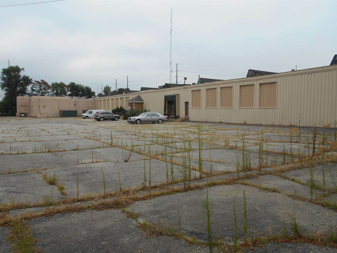 746 Arnold Street - Photo 1