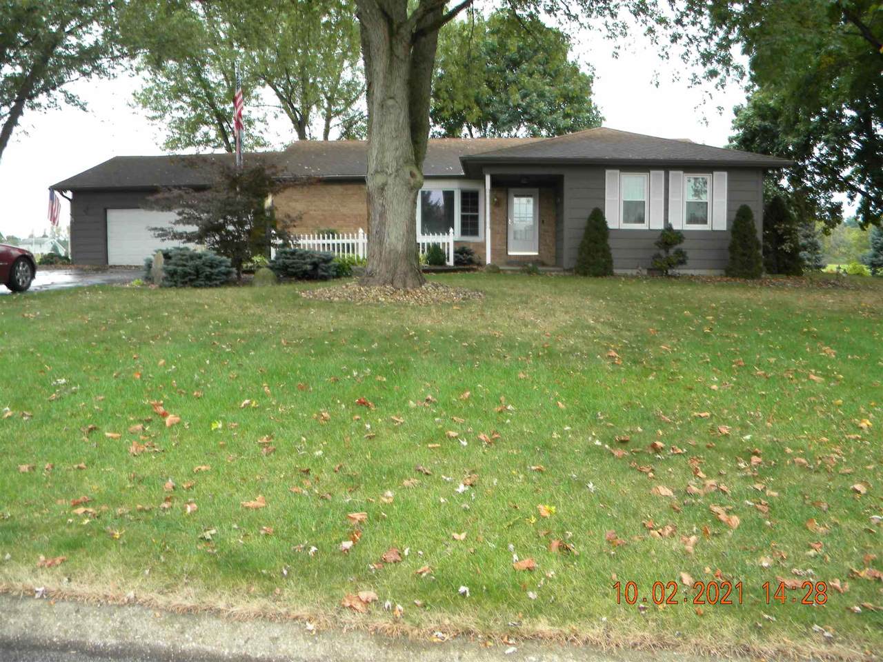 1320 Sunset Drive - Photo 1