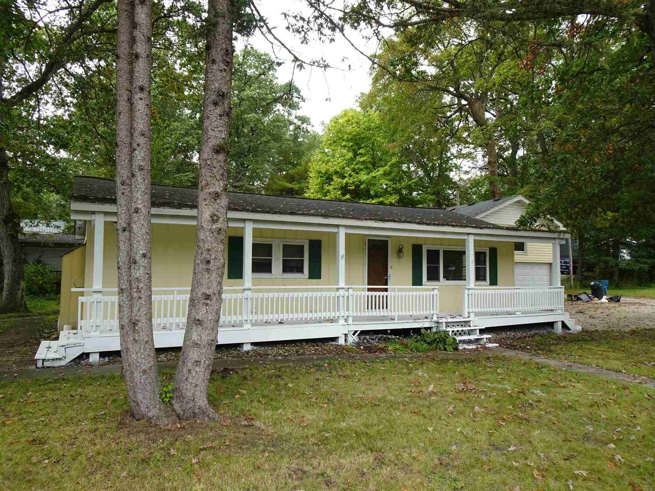 6445 Eastern Drive - Photo 1
