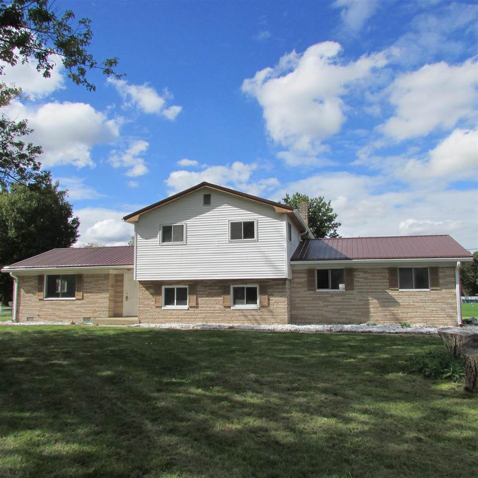 2471 410 W Road - Photo 1