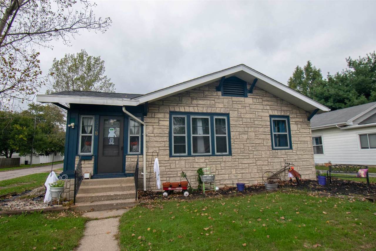 338 26TH Street - Photo 1