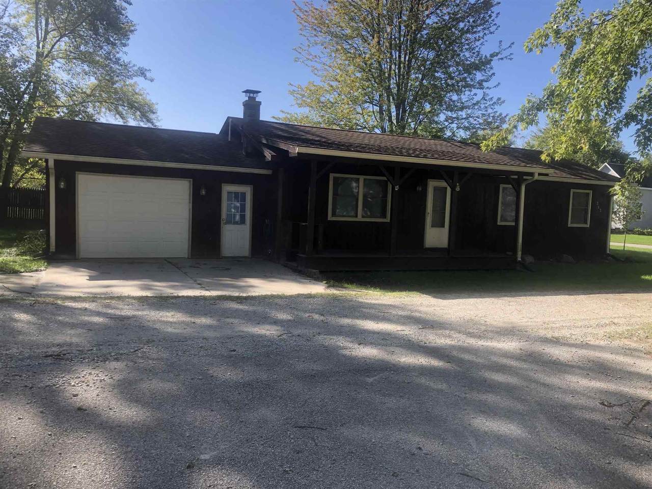 215 Elm Street - Photo 1