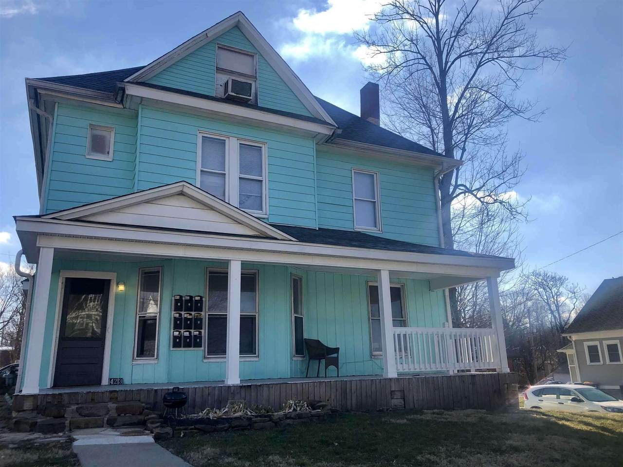 423 Fess Avenue - Photo 1