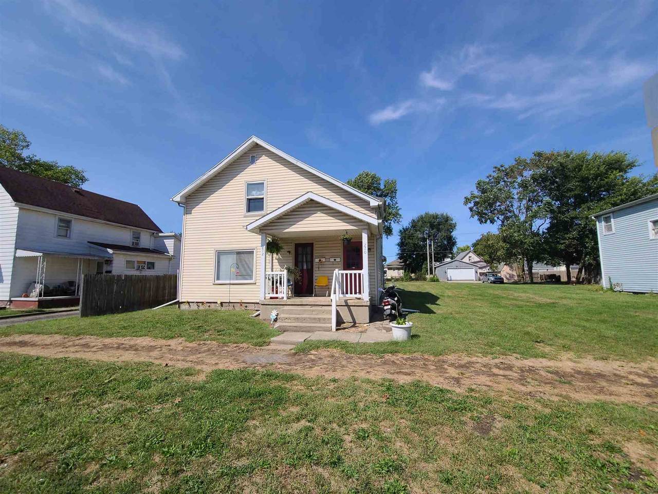 270 7th Street - Photo 1