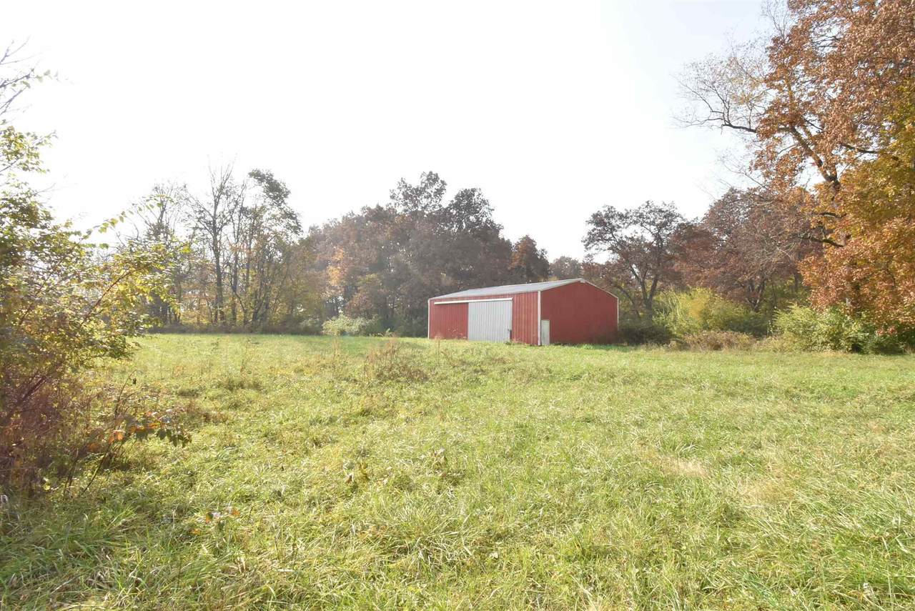 0 1050 N - Photo 1