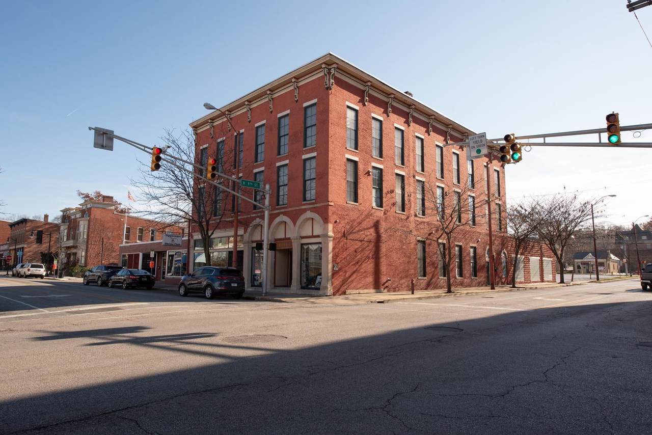 903 Main Street - Photo 1