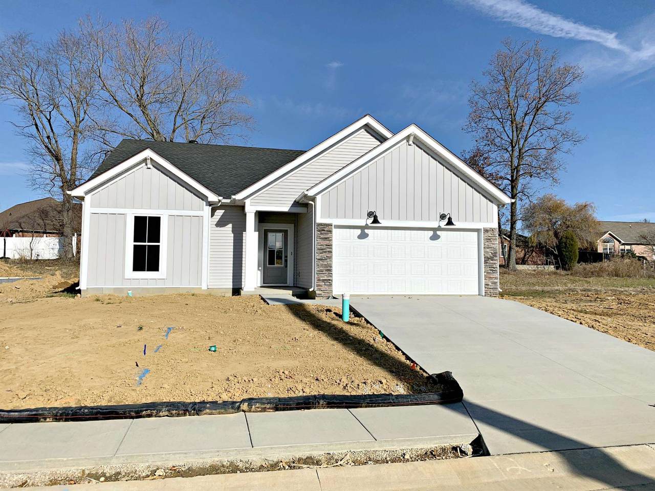 2822 Brewster Drive - Photo 1