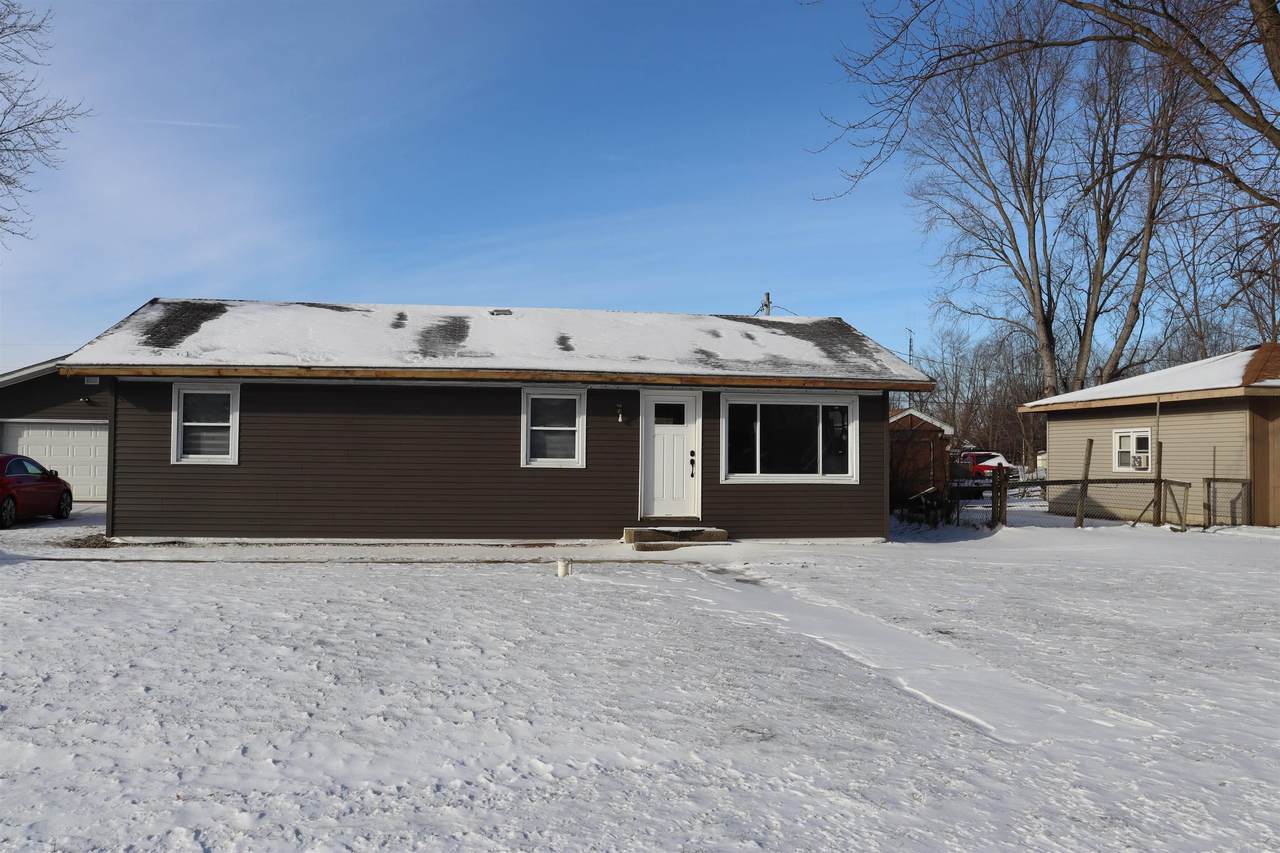 9018 Hensley Drive - Photo 1