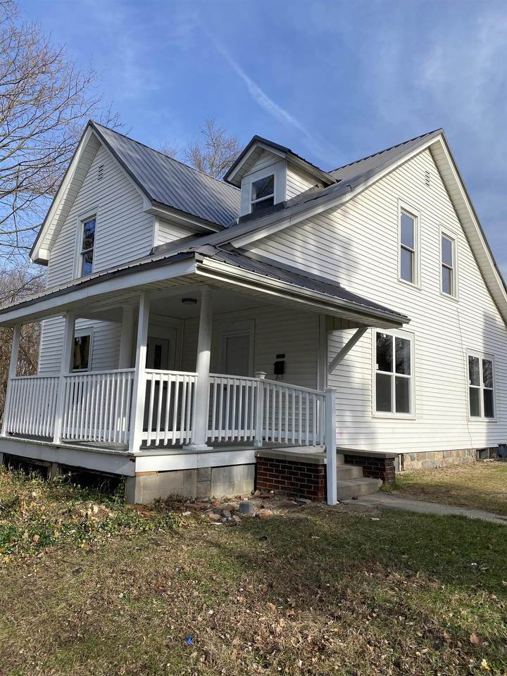 307 Martin Street - Photo 1