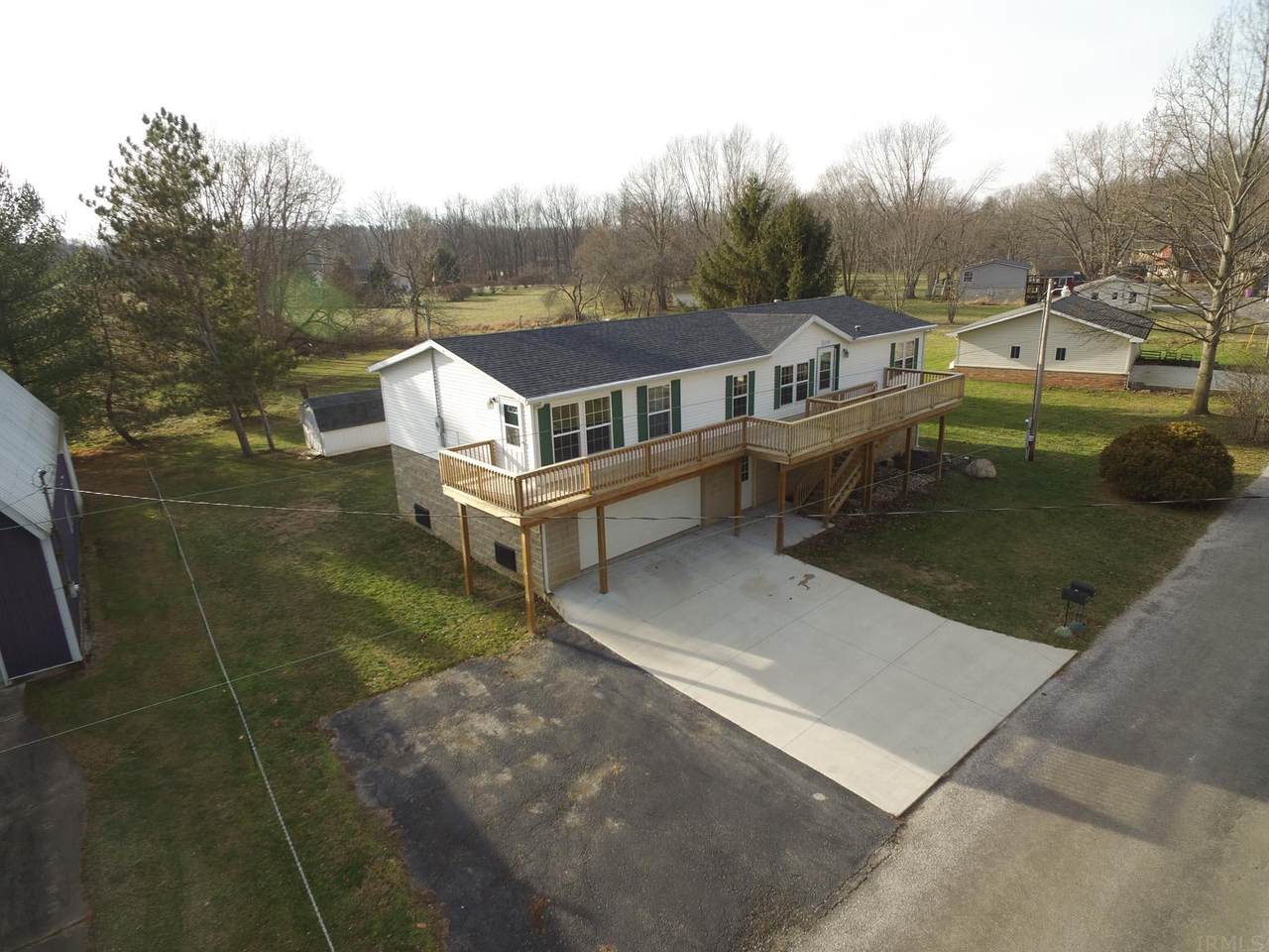 11710 Tecumseh Bend Road - Photo 1