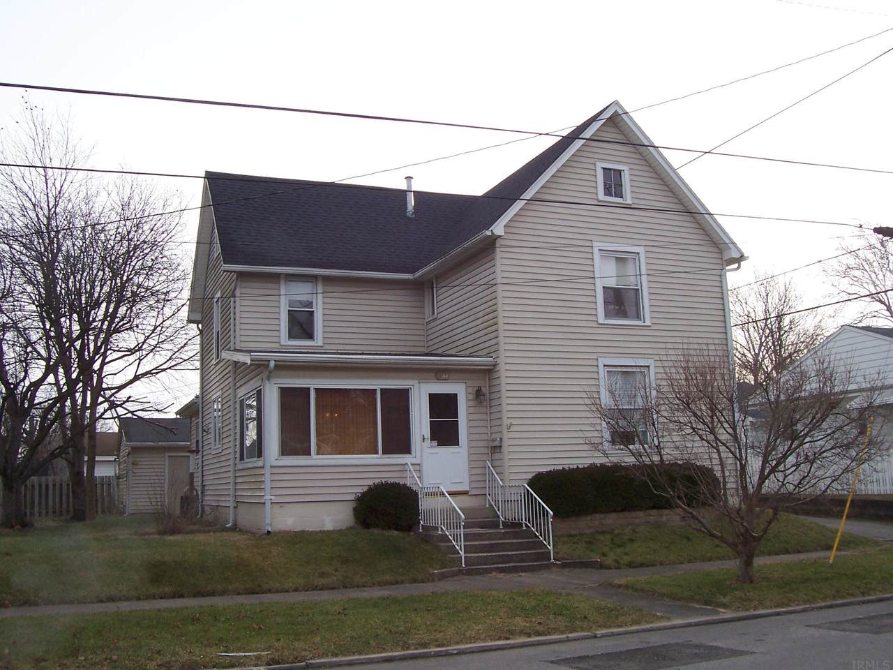 114 18Th Street - Photo 1