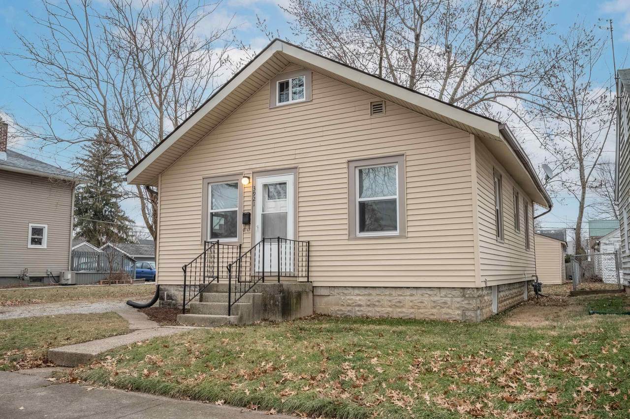 3921 Buell Dr - Photo 1