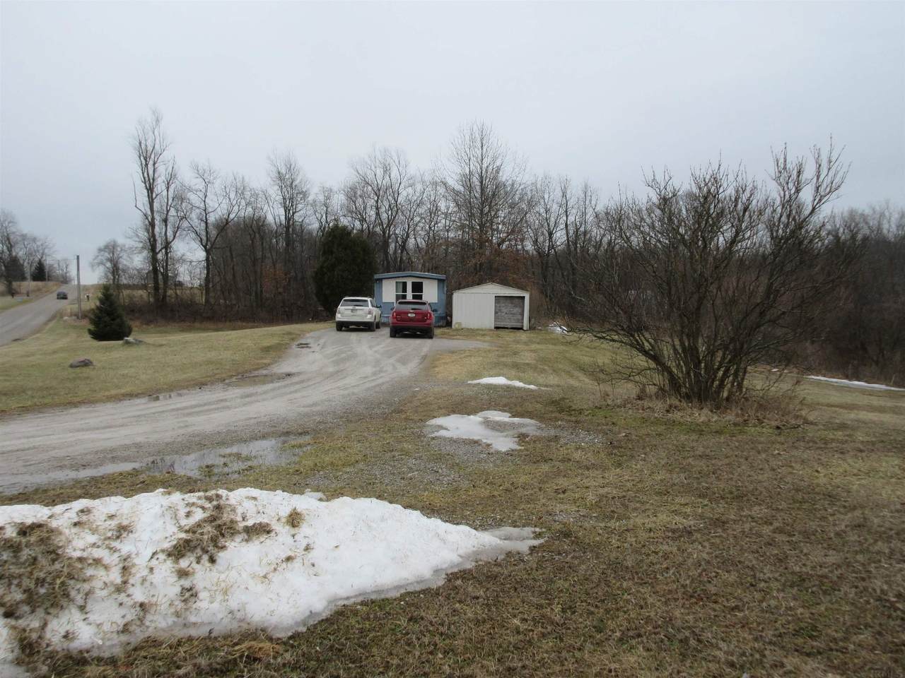 9080 400 S Road - Photo 1