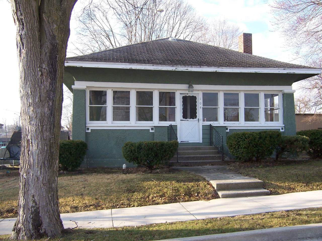 104 Jackson Street - Photo 1