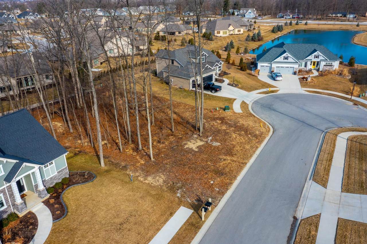 161 Tumbling Stone Court - Photo 1