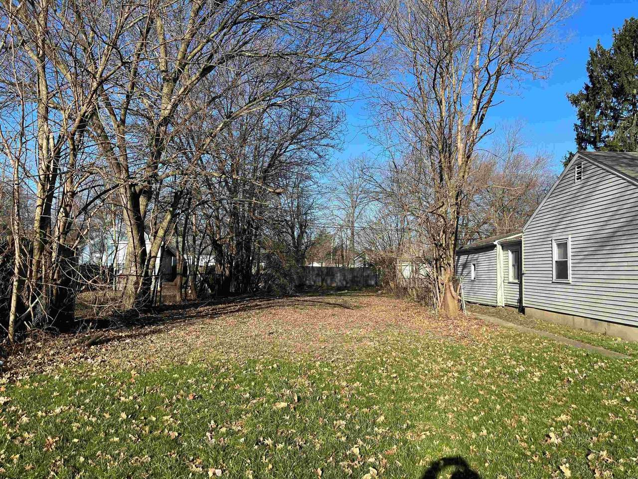 3814 Robinwood Drive - Photo 1