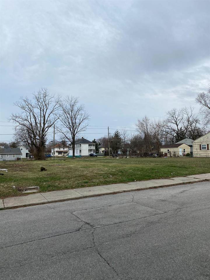 2526 Euclid Avenue - Photo 1