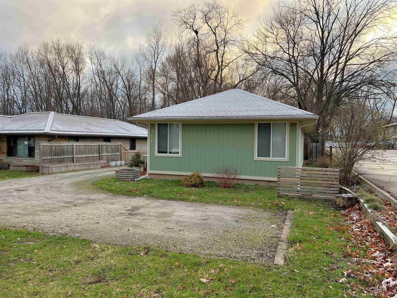 406 Parker Street - Photo 1