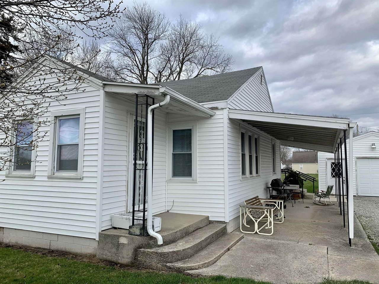 1006 Falvey Street - Photo 1