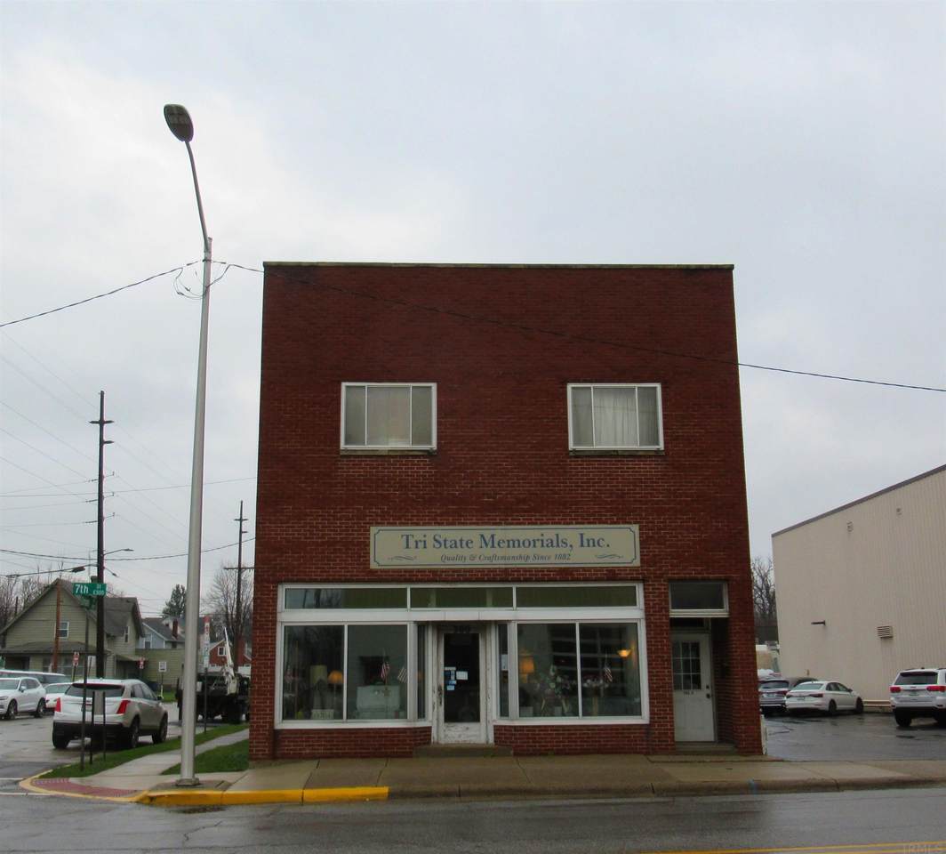 300 7th Street - Photo 1