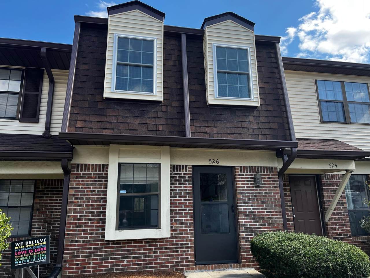 526 Graham Place - Photo 1