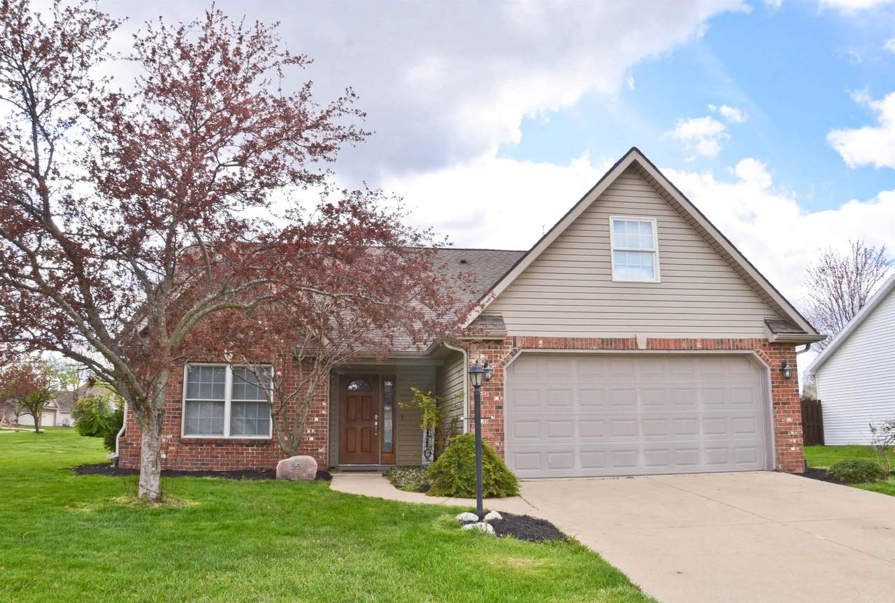 55 Kingfisher Circle - Photo 1