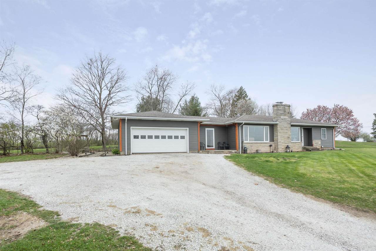 2974 State Road 352 - Photo 1