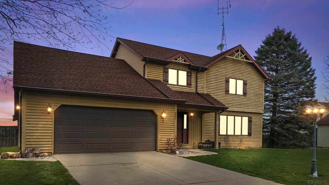 803 Bluffview Drive - Photo 1