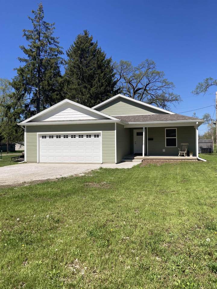 708 Perry Street - Photo 1