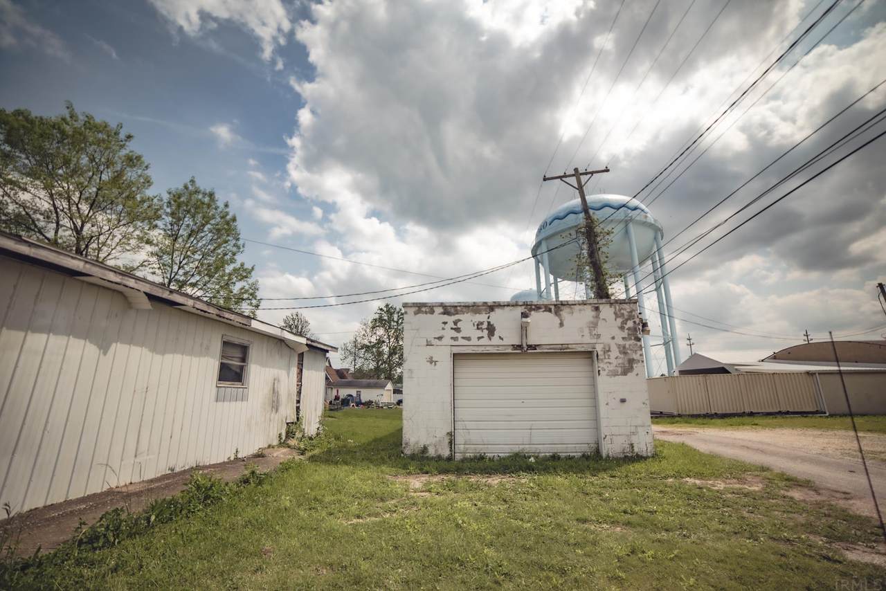 1010 5th Street - Photo 1