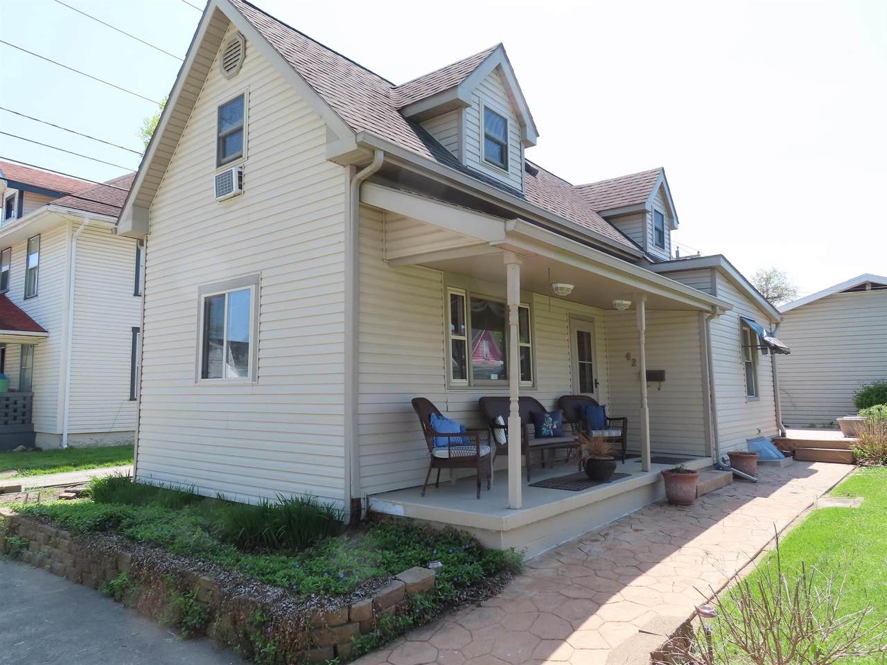 62 Chestnut Street - Photo 1