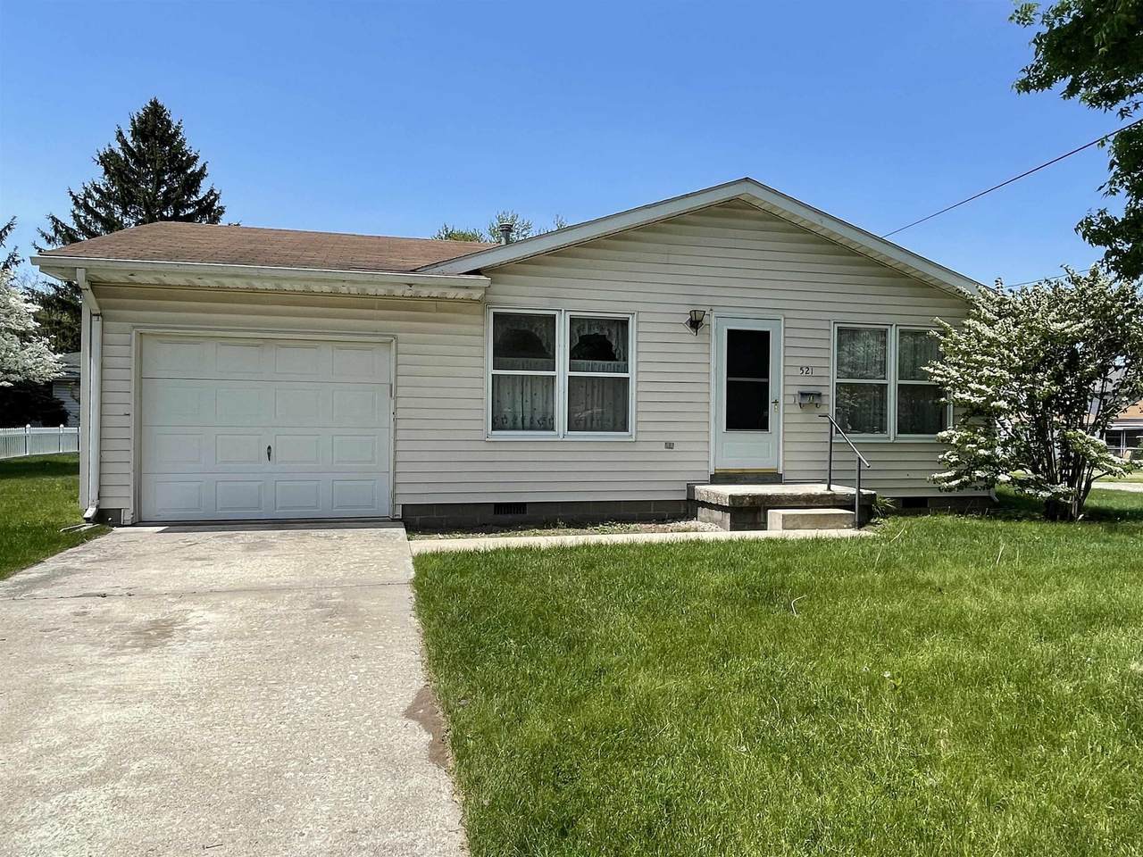 521 24th Street - Photo 1