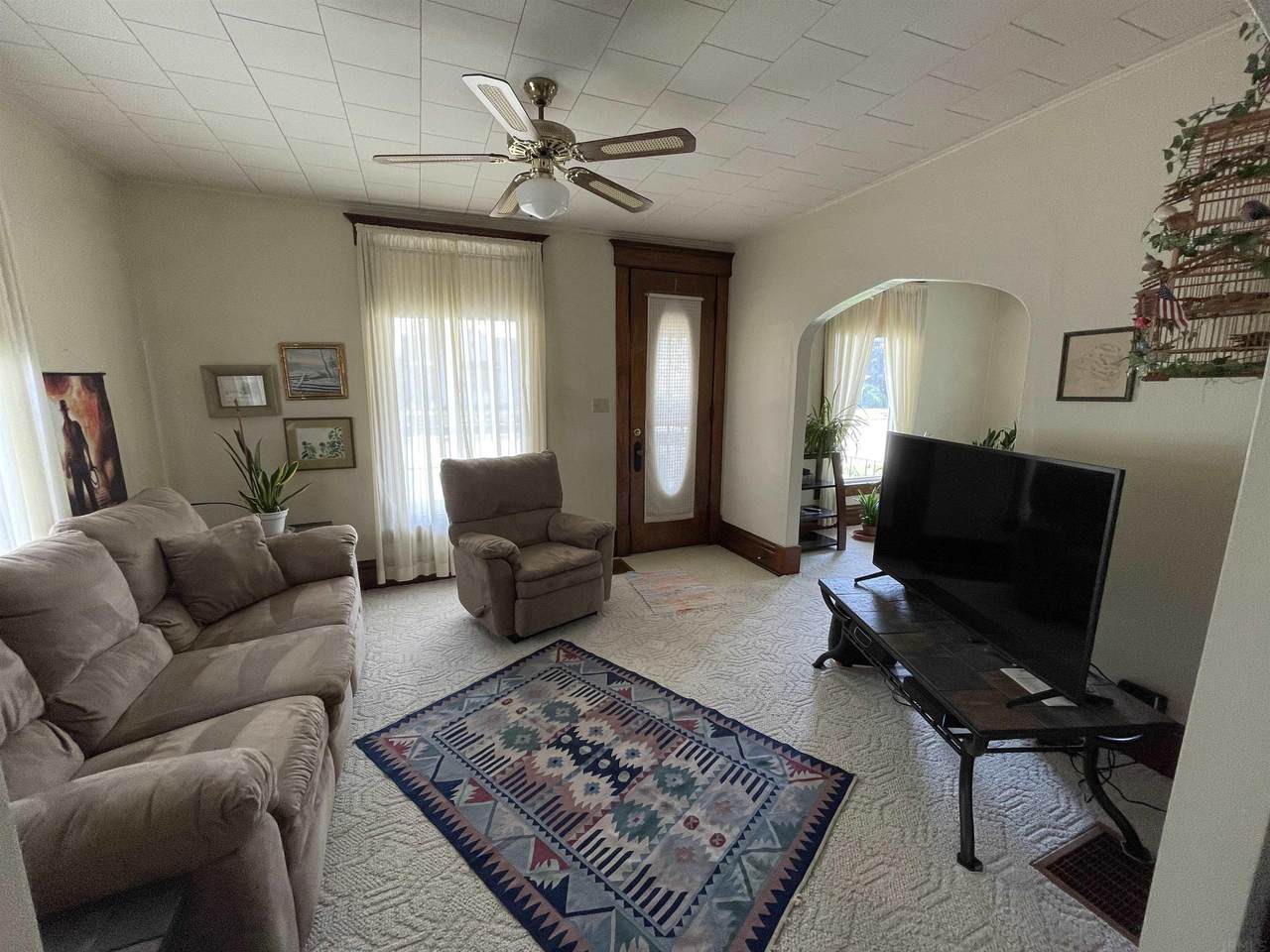 219 Humphrey Street - Photo 1