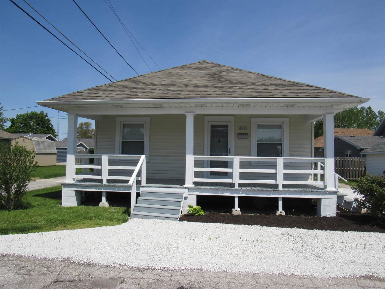 410 Hoffer Street - Photo 1