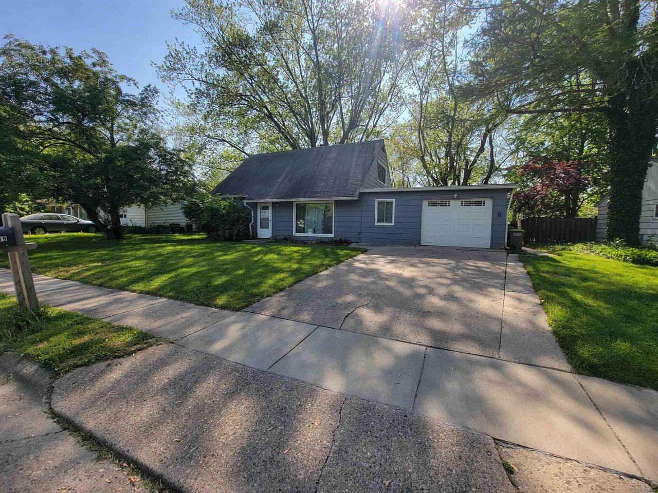 2619 Willow Drive - Photo 1