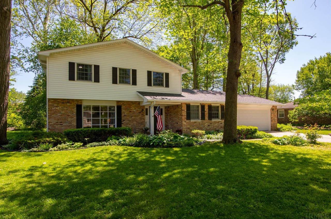 2720 Bagley Drive - Photo 1