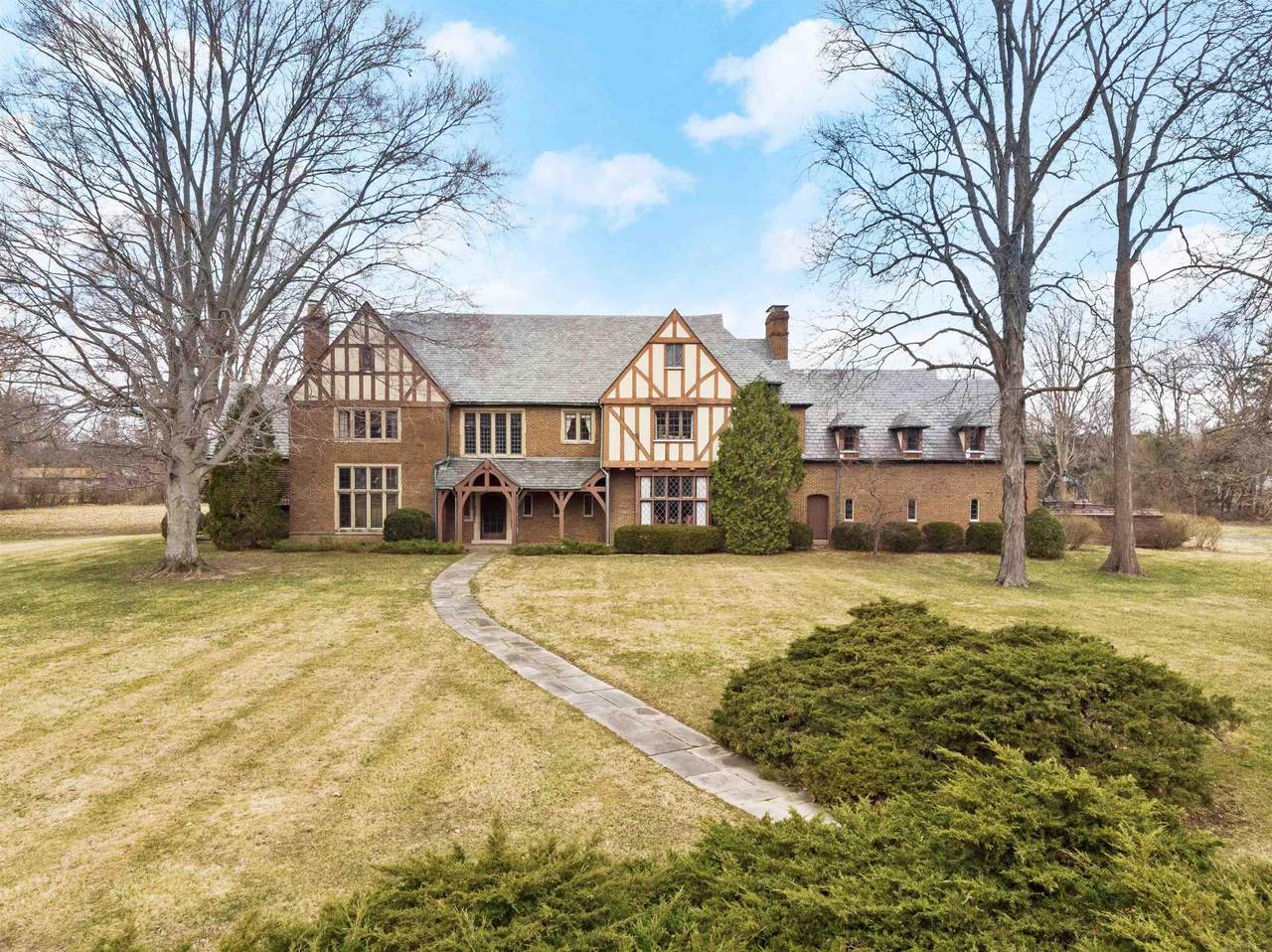 1306 Woodland Drive - Photo 1