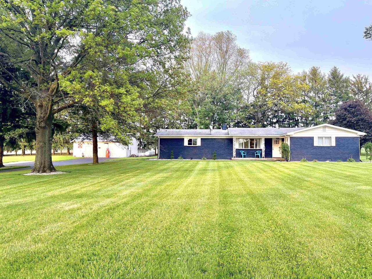 3463 200 West - Photo 1