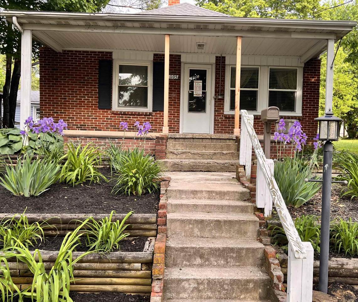 1105 Mcdonald Street - Photo 1