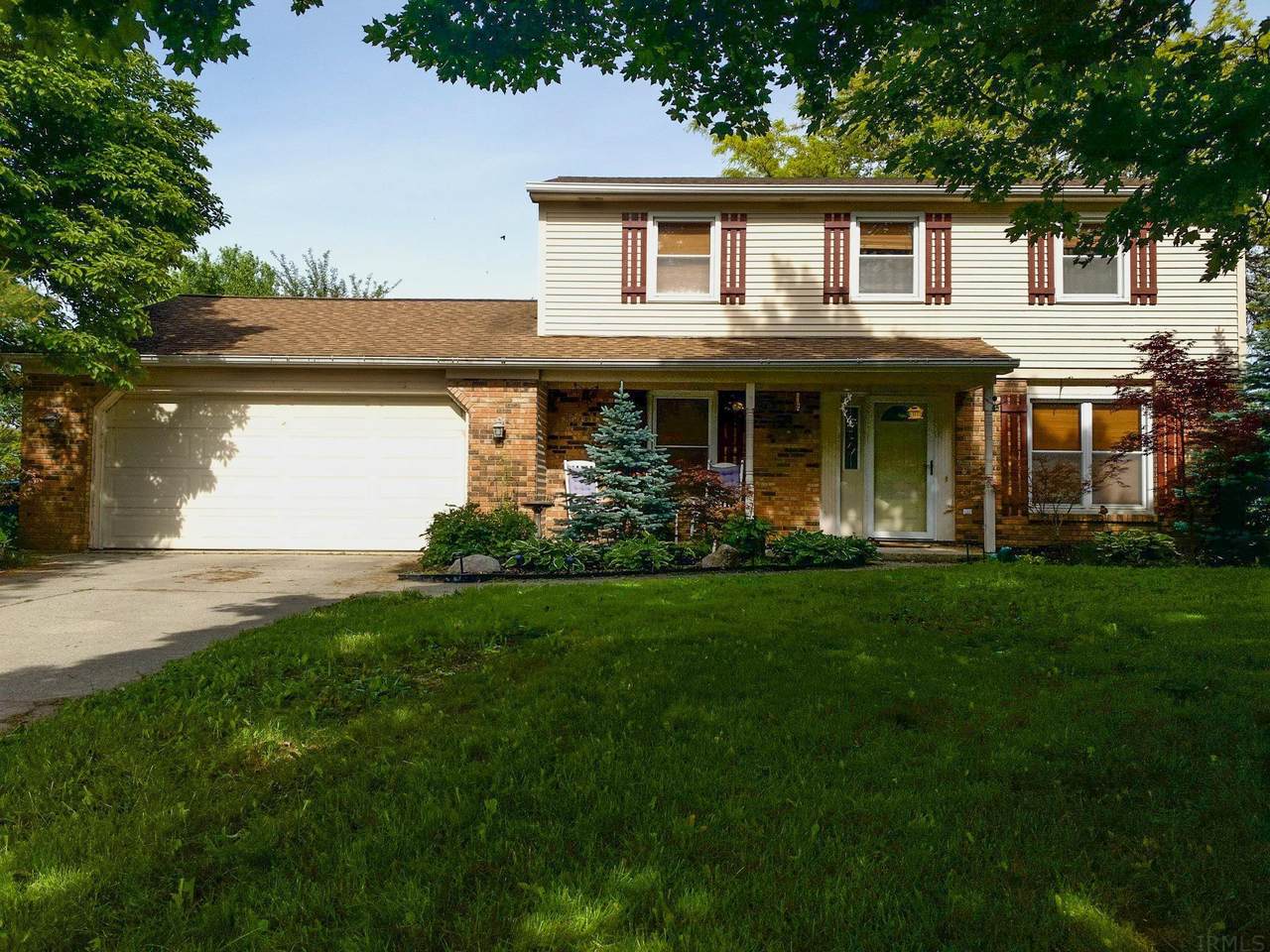 14921 Lothamer Drive - Photo 1