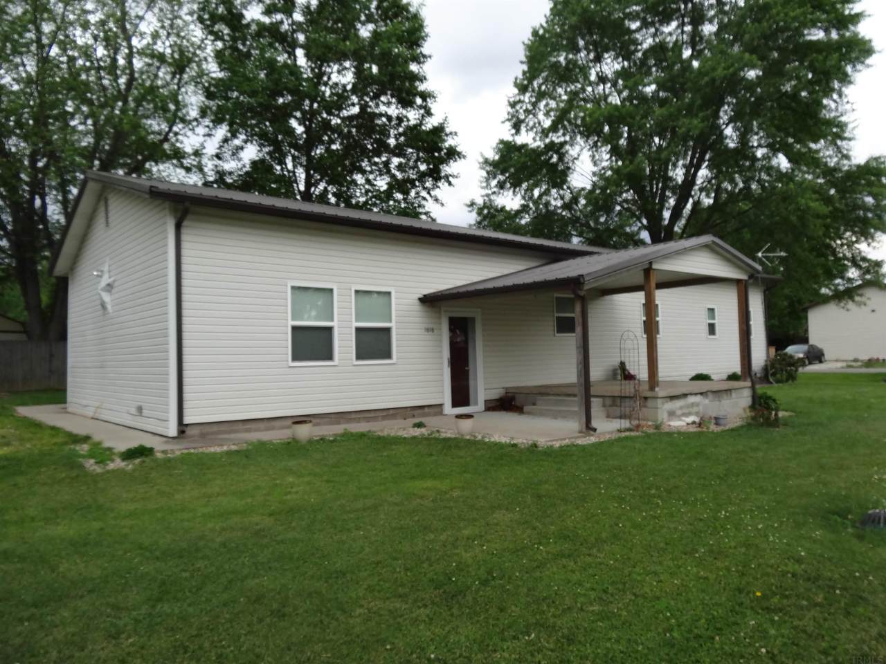 1616 Wabash Street - Photo 1