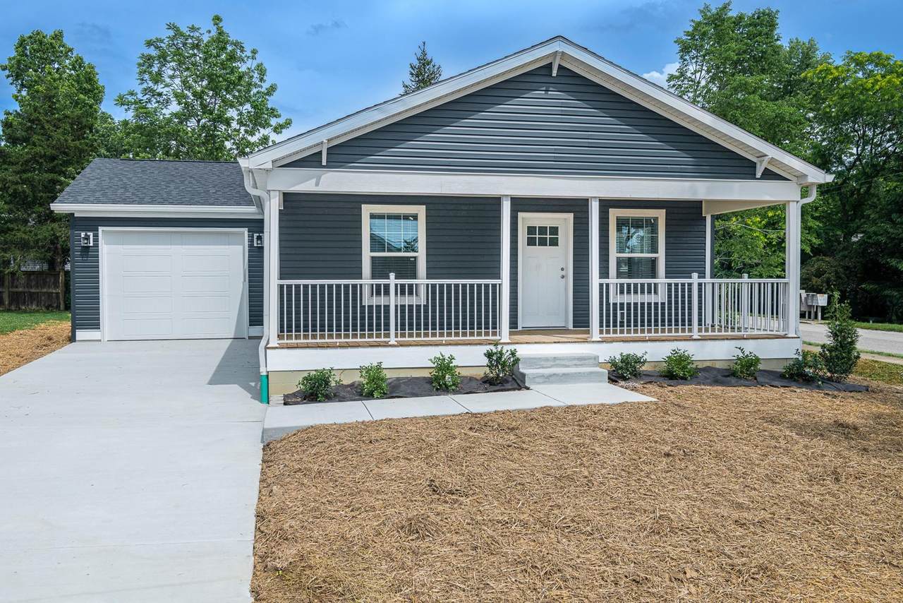 1633 Pinestone Court - Photo 1