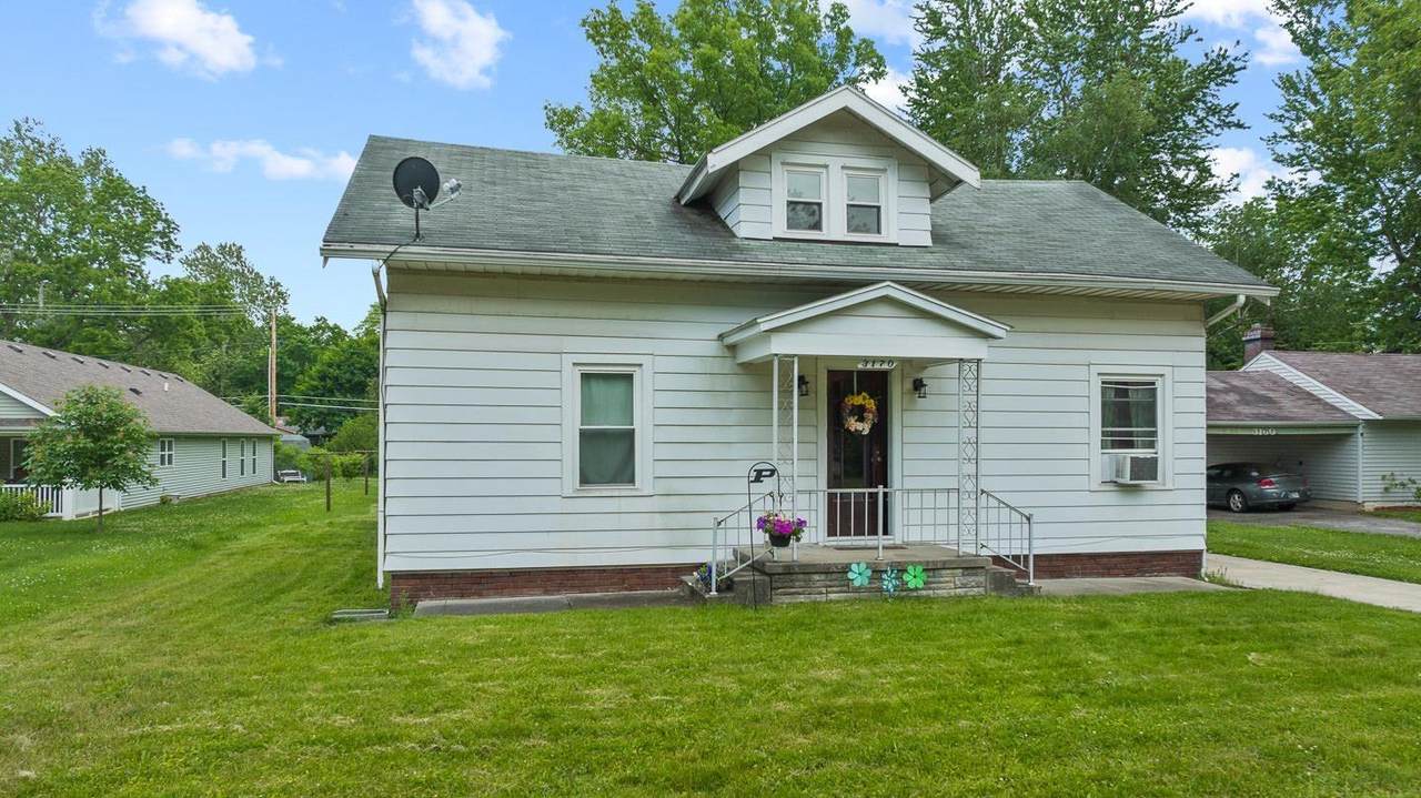 3170 Oswego Avenue - Photo 1