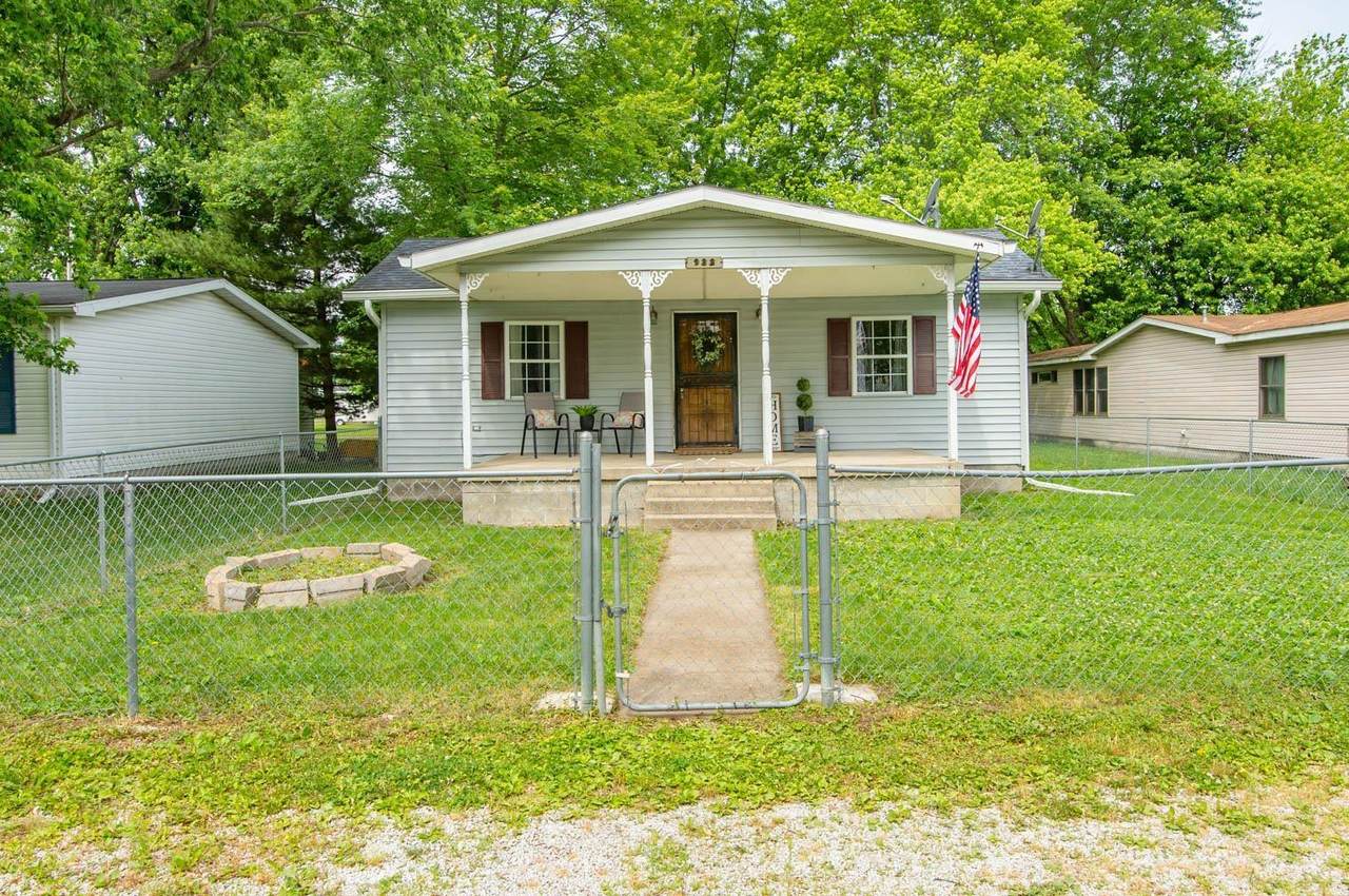 922 Oak Street - Photo 1