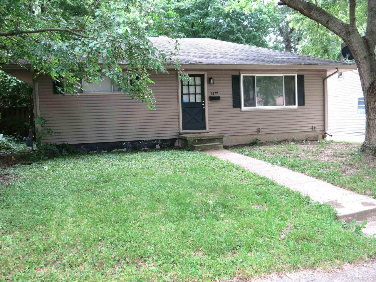 2729 Torrenga Terrace - Photo 1